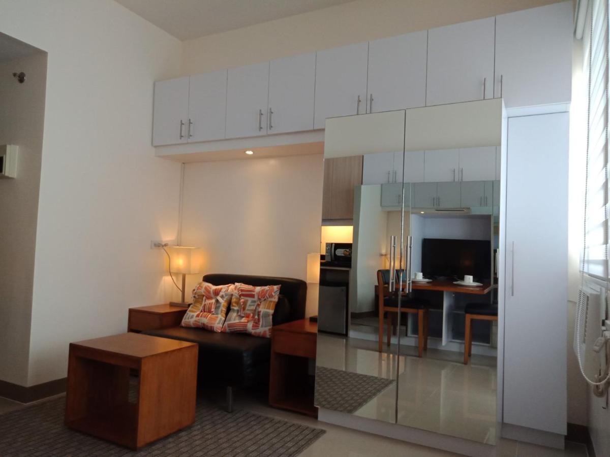 Mabolo Garden Flat A6 With Free Rooftop Pool Cebu Εξωτερικό φωτογραφία